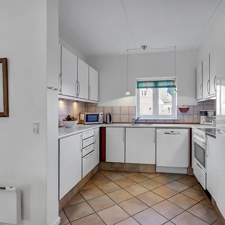 Oneida - 800m From The Sea By Interhome